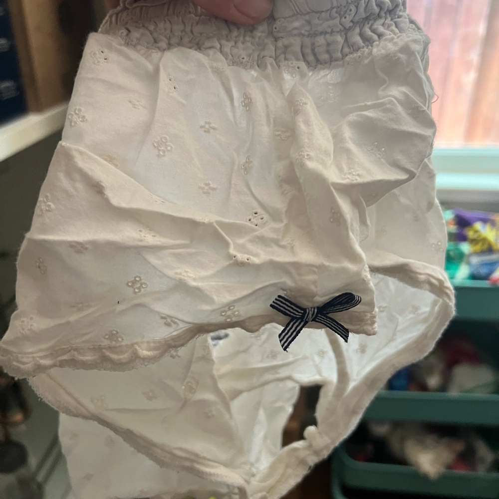 Gilly hicks dainty sleep shorts